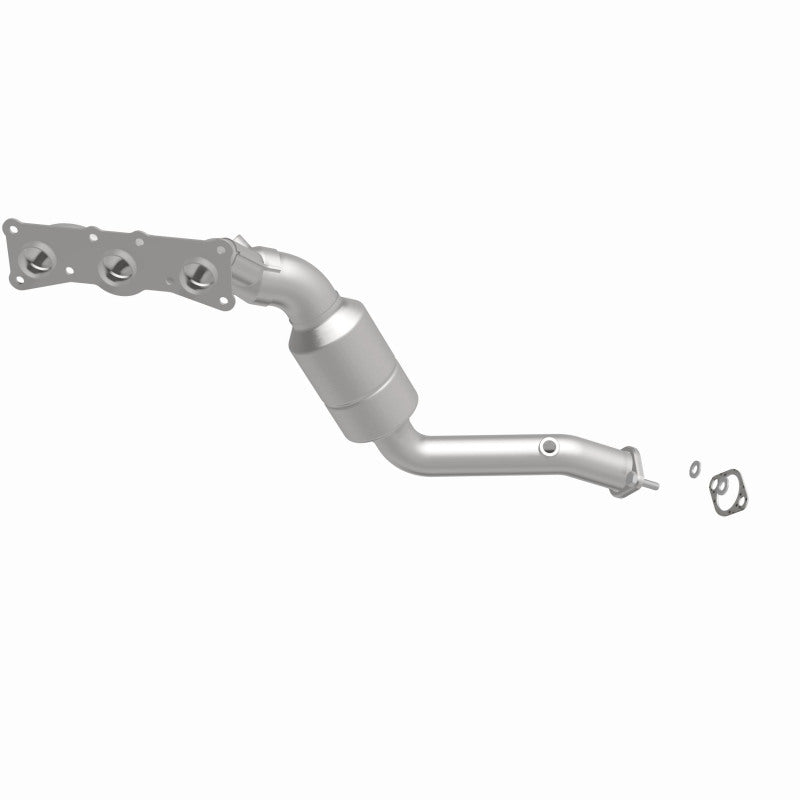 MagnaFlow Conv DF 2008-2010 BMW 528i/528i xDrive 3.0L Underbody - DTX Performance