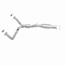 Load image into Gallery viewer, MagnaFlow Conv DF 00-04 Chevy S10 Pickup 4.3L 2WD A/T / 00-04 GMC Sonoma 4.3L 2WD A/T - DTX Performance