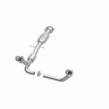 Load image into Gallery viewer, MagnaFlow Conv DF 00-04 Chevy S10 Pickup 4.3L 2WD A/T / 00-04 GMC Sonoma 4.3L 2WD A/T - DTX Performance