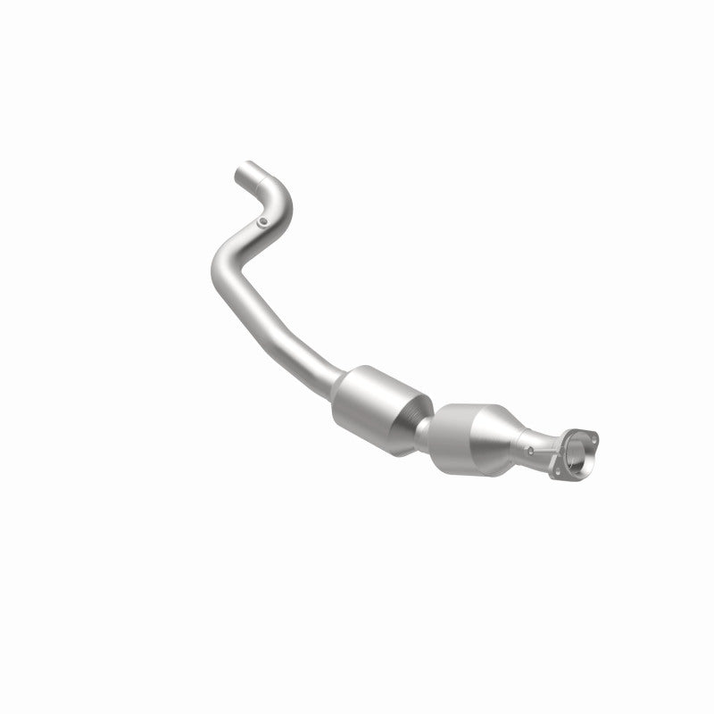 MagnaFlow 13-17 Range Rover V8 5 OEM Underbody Direct Fit EPA Compliant Catalytic Converter - DTX Performance