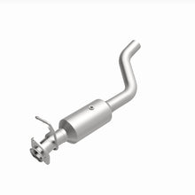 Load image into Gallery viewer, MagnaFlow 22-24 Ford F-650 V8 7.3L Underbody Direct Fit Catalytic Converter - DTX Performance