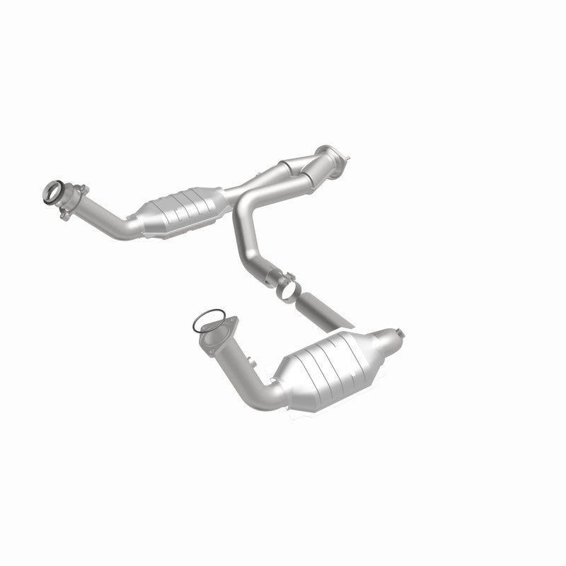 MagnaFlow Conv DF 02-06 Cadillac Escalade / 02-06 Chevy Avalanche 5.3L Dual Conv Y-Pipe Assembly 2WD - DTX Performance