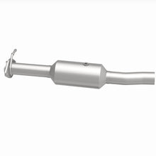 Load image into Gallery viewer, MagnaFlow 09-10 Ford F-550 Super Duty V10 6.8L Rear Underbody Direct Fit Catalytic Converter - DTX Performance