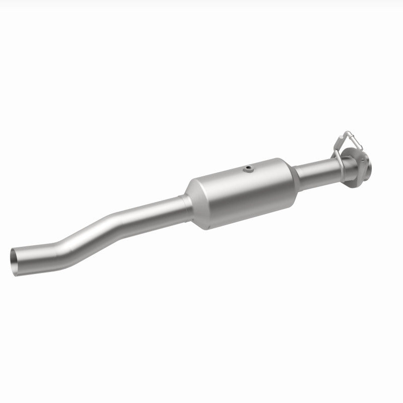 MagnaFlow 16-19 Ford F-650 V10 6.8L Underbody Direct Fit Catalytic Converter - DTX Performance