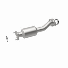 Load image into Gallery viewer, MagnaFlow 15-17 Honda Fit L4 1.5L OEM Grade Direct Fit Catalytic Converter - DTX Performance