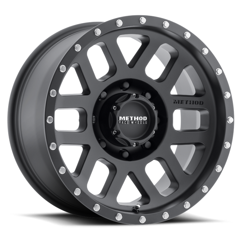 Method MR306 Mesh 18x9 -12mm Offset 8x170 130.81mm CB Matte Black Wheel - DTX Performance