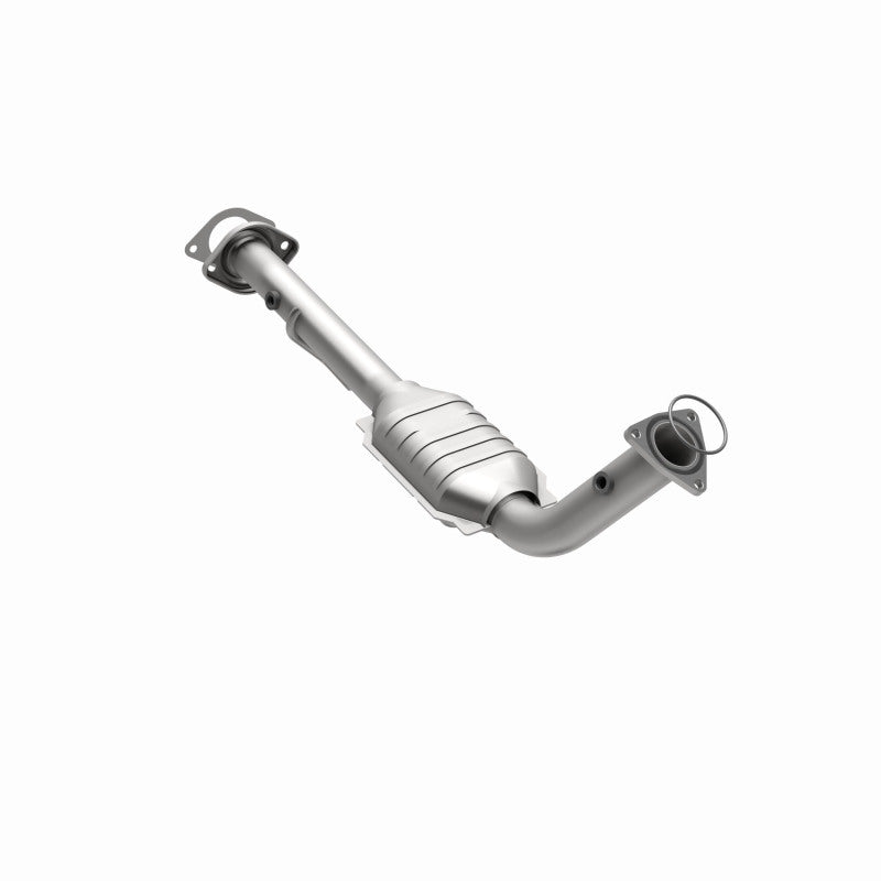 MagnaFlow Conv DF 02-06 Cadillac Escalade / 02-06 GM Yukon (Inc Denali)  6.0L P/S - DTX Performance