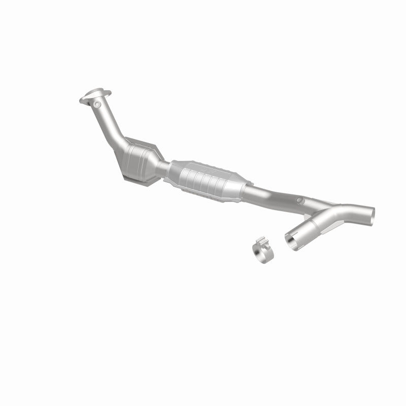 MagnaFlow Conv DF 97-98 Ford Trucks 5.4L - DTX Performance