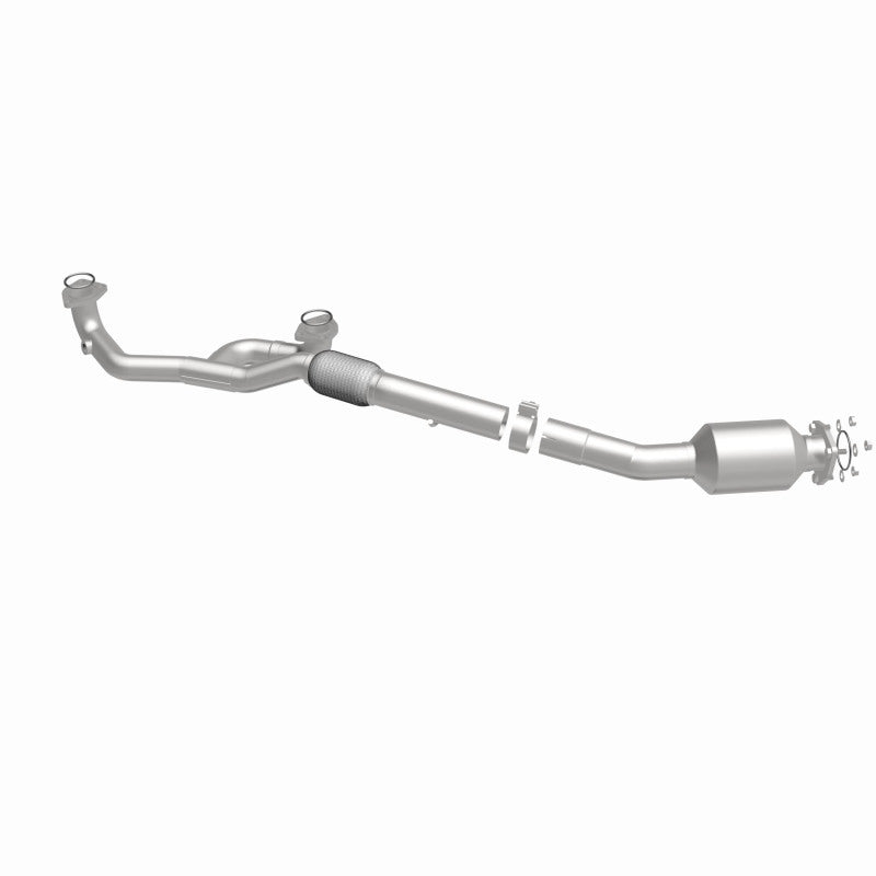 MagnaFlow 18-20 Honda Odyssey V6 3.5L OEM Underbody Single Grade Direct-Fit Catalytic Converter - DTX Performance