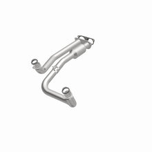 Load image into Gallery viewer, MagnaFlow California Grade Direct-Fit Catalytic Converter 96-00 Chevrolet / GMC K3500 V8 7.4L - DTX Performance