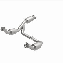 Load image into Gallery viewer, MagnaFlow 2021 Chevrolet Express 2500 4.3L Underbody Direct-Fit Catalytic Converter - DTX Performance