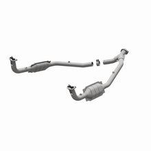 Load image into Gallery viewer, MagnaFlow Conv DF 97 Land Rover Defender 90 4.0L Y-Pipe Assy / 96-99 Discovery 4.0L Y-Pipe Assy - DTX Performance