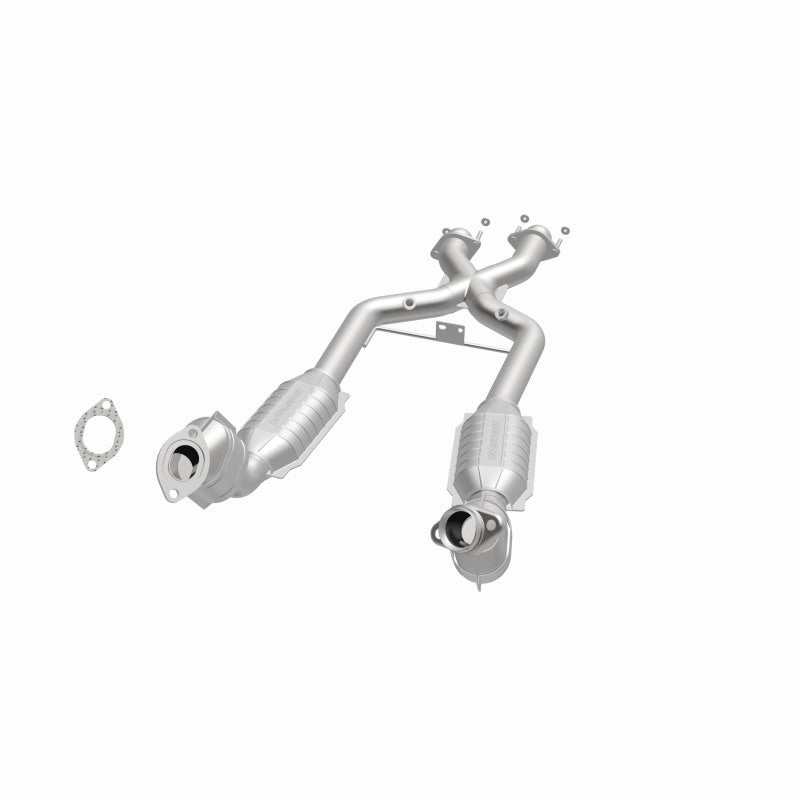 Magnaflow Conv DF 96-98 4.6L *California* - DTX Performance