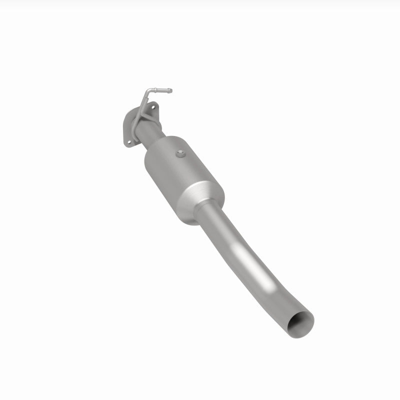 MagnaFlow 16-19 Ford F-650 V10 6.8L Underbody Direct Fit Catalytic Converter - DTX Performance