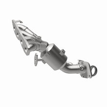 Load image into Gallery viewer, MagnaFlow OEM Grade 12-17 Toyota Prius C Federal / EPA Compliant Manifold Catalytic Converter - DTX Performance