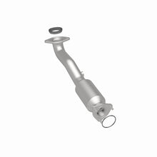 Load image into Gallery viewer, MagnaFlow 10-11 Honda CR-V California Catalytic Converter Direct Fit - DTX Performance