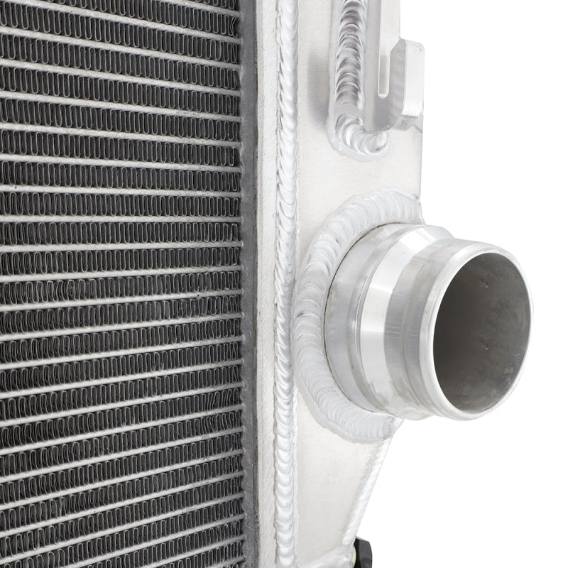 Mishimoto 17-19 Chevrolet/GMC 6.6 L5p Duramax Radiator - DTX Performance