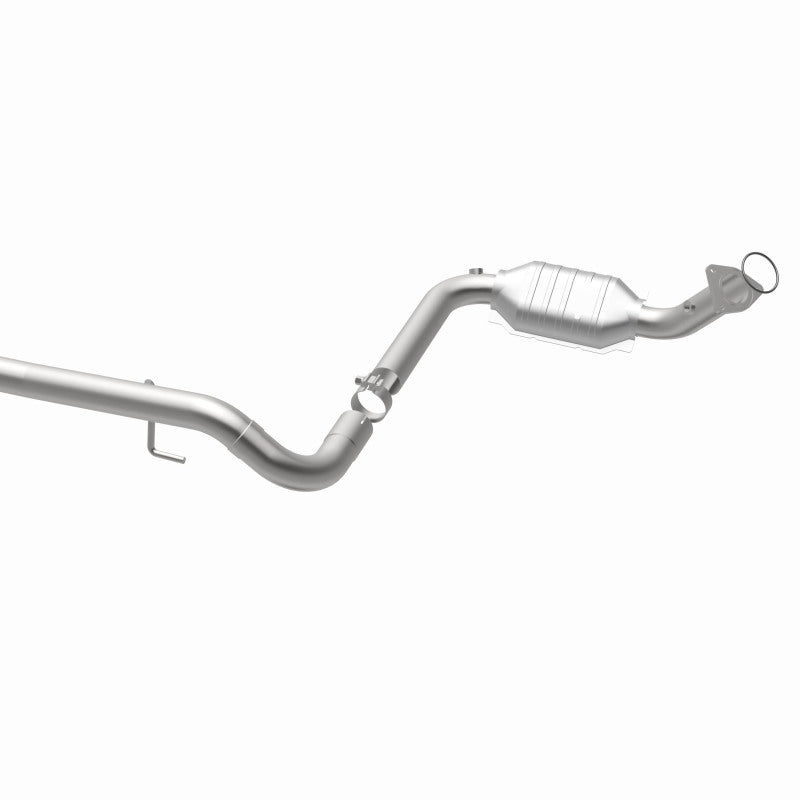 MagnaFlow Conv DF 02-06 Cadillac Escalade / 02-06 GM Yukon (Inc Denali)  6.0L D/S - DTX Performance