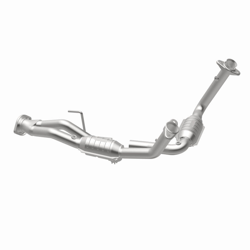 MagnaFlow Conv DF 07-08 Jeep G/C OEM - DTX Performance