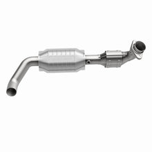 Load image into Gallery viewer, MagnaFlow Catalytic Converter DF 04-06 F-150 Pickup 5.4L 2WD D/S - DTX Performance