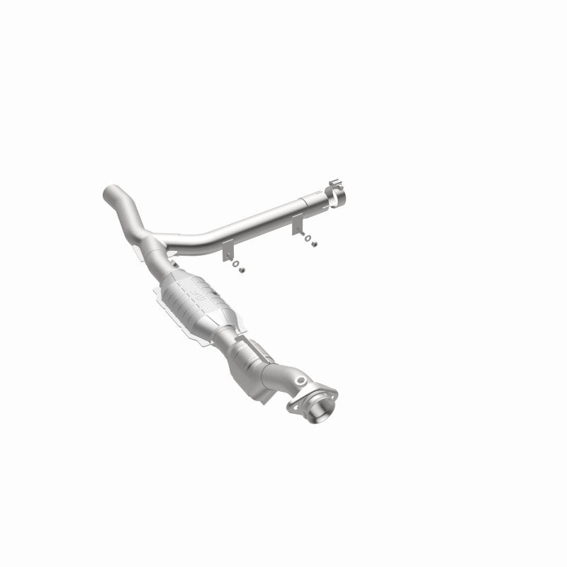 MagnaFlow Conv DF 97-98 Ford Trucks 4.6L - DTX Performance