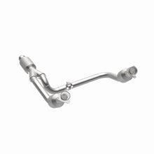 Load image into Gallery viewer, Magnaflow 14-15 Chevrolet Silverado 1500 5.3L Direct-Fit Catalytic Converter - DTX Performance