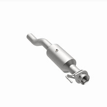 Load image into Gallery viewer, MagnaFlow 20-22 Ford F-350 Super Duty V8 7.3L Rear Underbody Direct Fit Catalytic Converter - DTX Performance