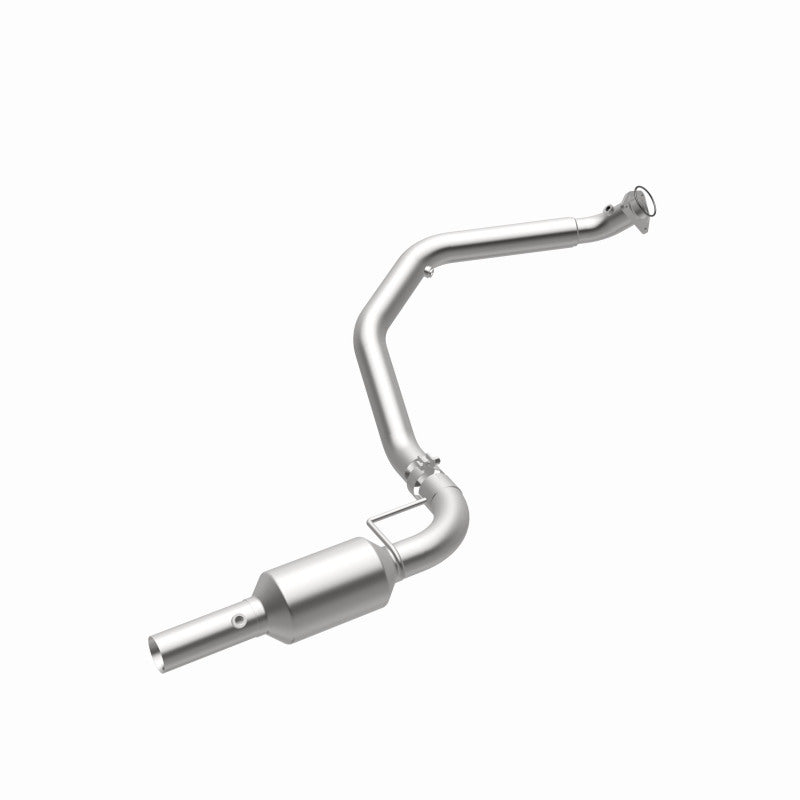 MagnaFlow 2009 Chevrolet Express 4500 V8 6.0L Left Underbody Catalytic Converter - DTX Performance