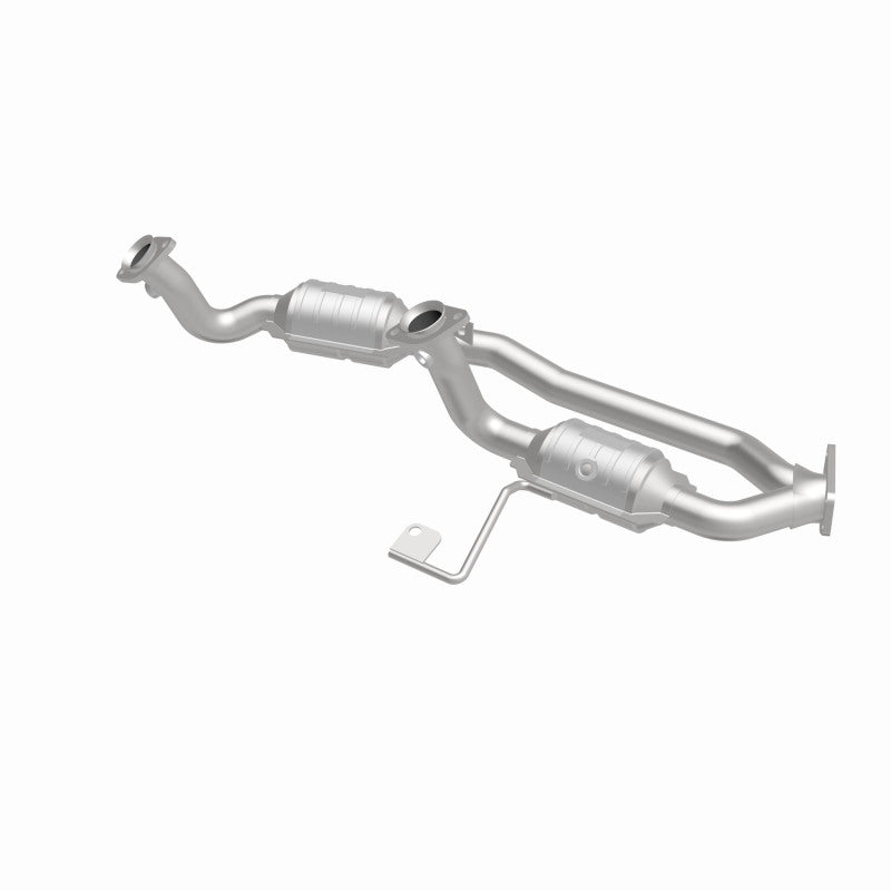 MagnaFlow Conv DF 01-03 Windstar 3.8 OEM - DTX Performance