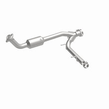 Load image into Gallery viewer, MagnaFlow Conv Direct Fit 05-06 Lincoln Navigator 5.4L w/ 3in Main Piping - DTX Performance