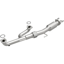 Load image into Gallery viewer, MagnaFlow Conv Direct Fit 16-17 Honda Odyssey 3.5L V6 Underbody - DTX Performance