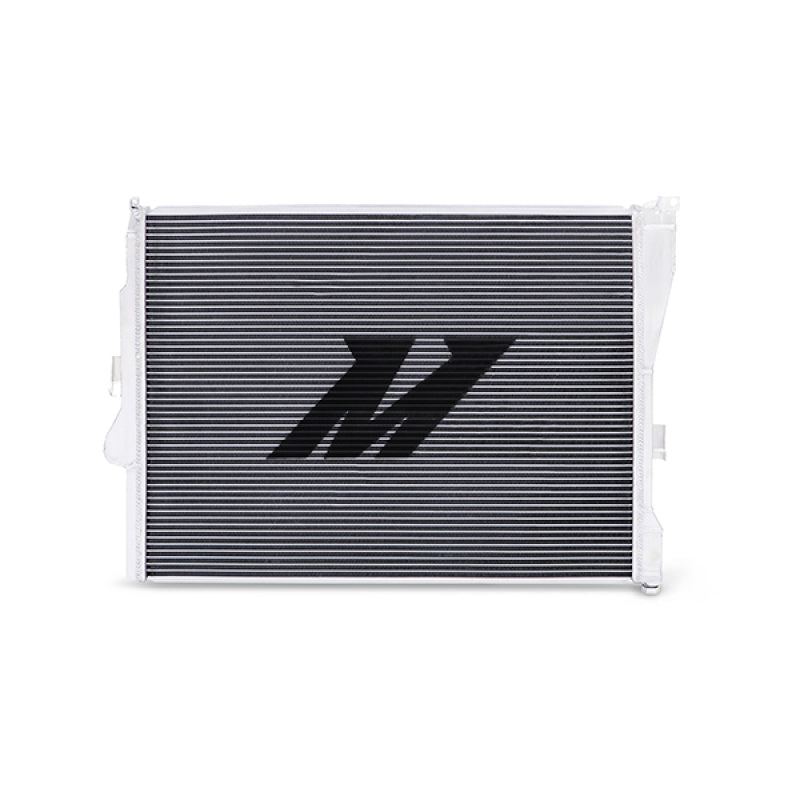 Mishimoto 99-06 BMW 323i/323i/328i/330i Performance Aluminum Radiator - DTX Performance