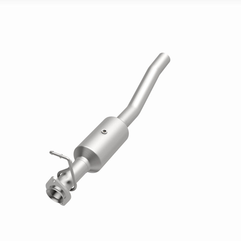 MagnaFlow 16-19 Ford F-53 V10 6.8L Underbody Direct-Fit Catalytic Converter - DTX Performance