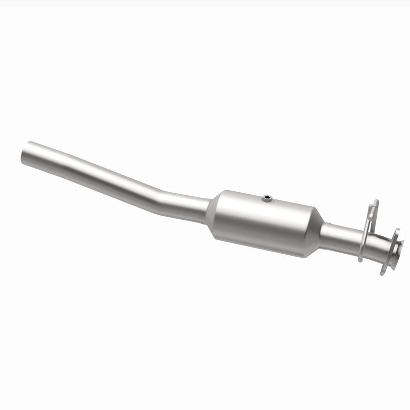 MagnaFlow 16-19 Ford F-53 V10 6.8L Underbody Direct-Fit Catalytic Converter - DTX Performance