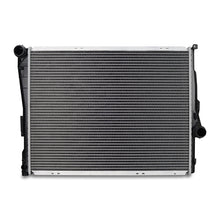 Load image into Gallery viewer, Mishimoto BMW E46 3-Series Replacement Radiator 1999-2006 - DTX Performance