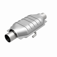 Load image into Gallery viewer, MagnaFlow Conv Universal 2.5in Inlet 2.5in Outlet 16in Length 6.375in Width - DTX Performance