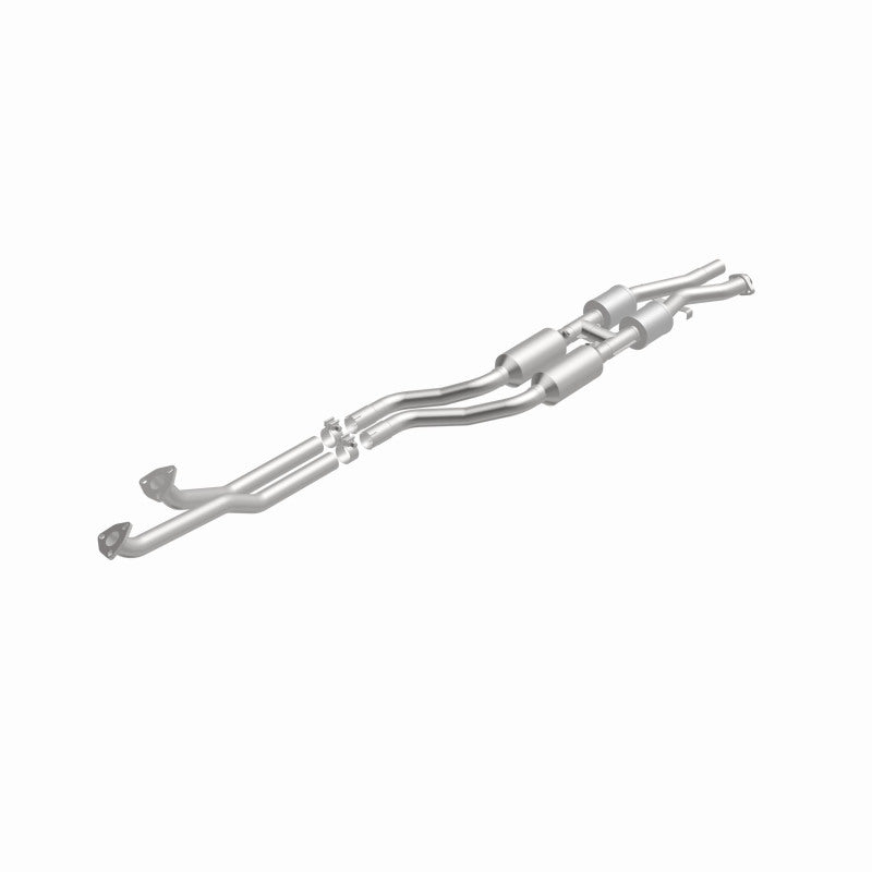 MagnaFlow 96-99 BMW M3 L6 3.2L / 96-98 328i/328is L6 2.8L California Catalytic Converter Direct Fit - DTX Performance