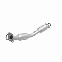 Load image into Gallery viewer, Magnaflow Conv DF 07-10 Nissan Versa 1.8L - DTX Performance