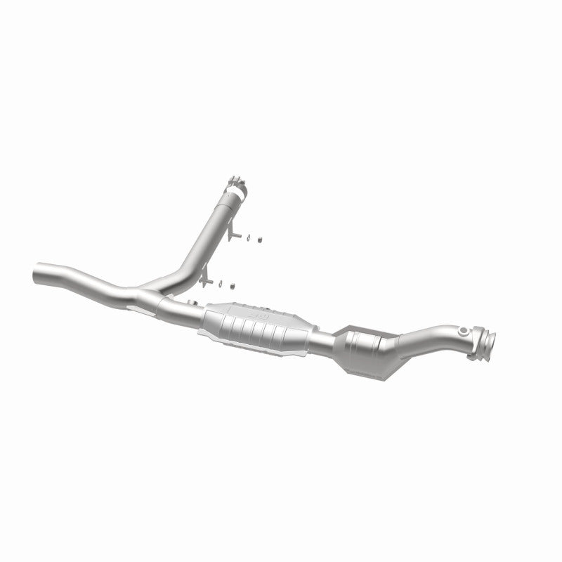 MagnaFlow Conv DF 97-98 Ford Trucks 4.6L - DTX Performance