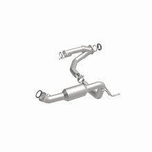 Load image into Gallery viewer, MagnaFlow 05-07 / 09-11 Toyota Tacoma Direct-Fit Catalytic Converter - DTX Performance