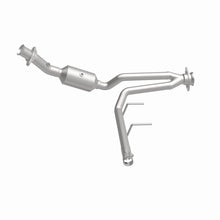 Load image into Gallery viewer, MagnaFlow 18-20 Ford F-150 V6 3.3L Right Underbody Direct-Fit Catalytic Converter - DTX Performance