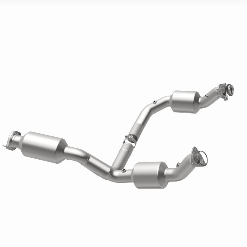 MagnaFlow 2021 Chevrolet Express 2500 4.3L Underbody Direct-Fit Catalytic Converter - DTX Performance