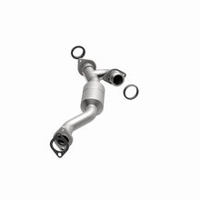 Load image into Gallery viewer, MagnaFlow Conv DF 01-03 Montero 3L Passenger Side Front OEM - DTX Performance