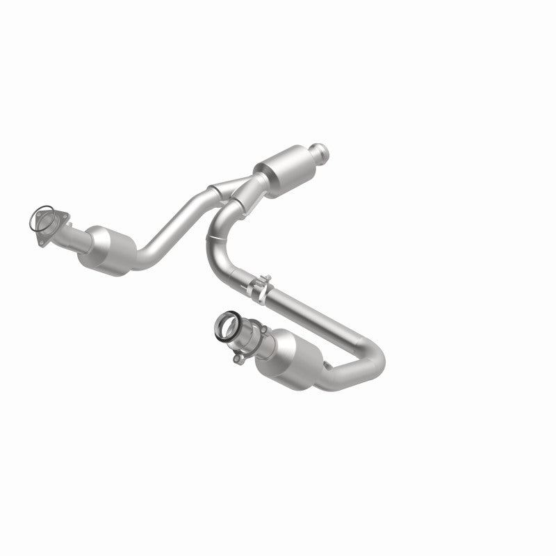 Magnaflow 14-15 Chevrolet Silverado 1500 5.3L Direct-Fit Catalytic Converter - DTX Performance