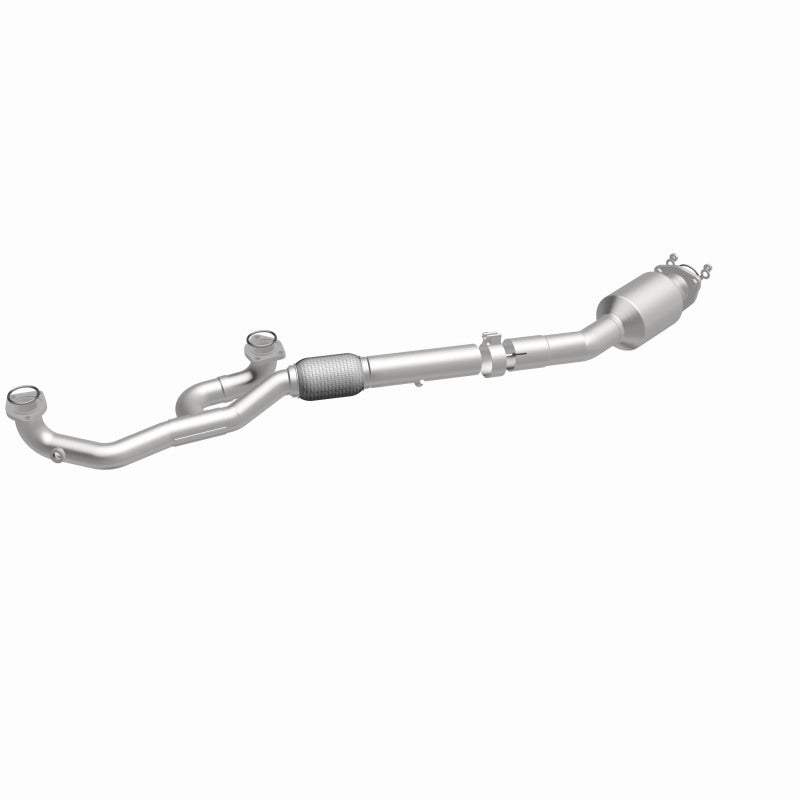 MagnaFlow 18-20 Honda Odyssey V6 3.5L OEM Underbody Single Grade Direct-Fit Catalytic Converter - DTX Performance