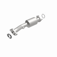 Load image into Gallery viewer, MagnaFlow 15-17 Honda Fit L4 1.5L OEM Grade Direct Fit Catalytic Converter - DTX Performance