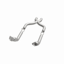 Load image into Gallery viewer, MagnaFlow 13-14 Ford Mustang 5.8L OEM Underbody Direct Fit EPA Compliant Catalytic Converter - DTX Performance