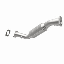 Load image into Gallery viewer, Magnaflow Conv DF 07-08 Buick Lucerne 3.8L - DTX Performance