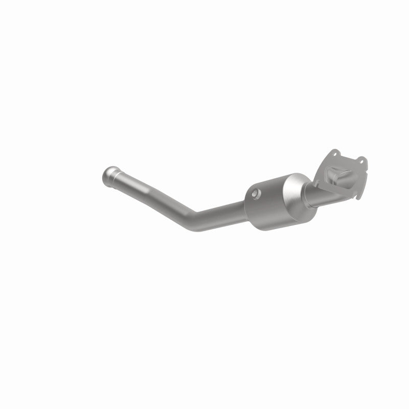 Magnaflow 13-15 Dodge Durango V6 3.6L OEM Grade / EPA Compliant Direct-Fit Catalytic Converter - DTX Performance