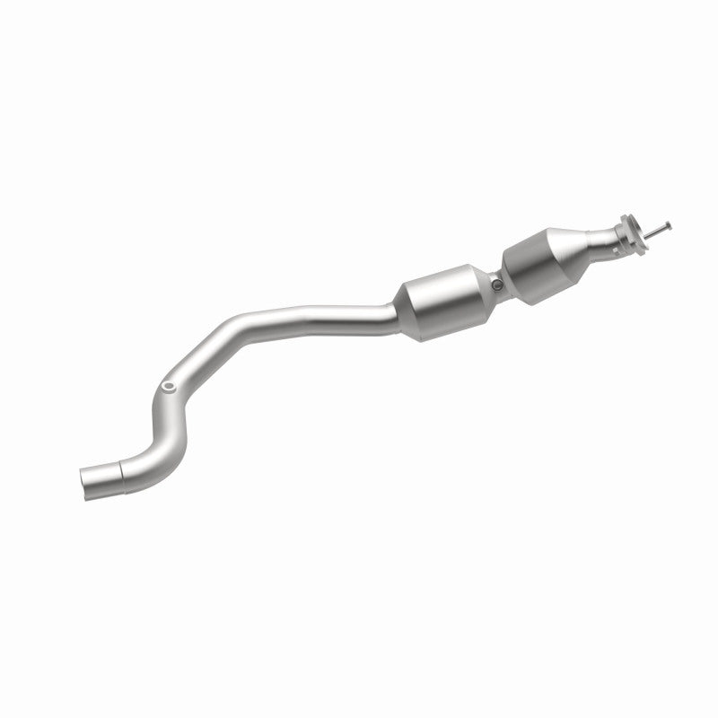 MagnaFlow 13-17 Range Rover V8 5 OEM Underbody Direct Fit EPA Compliant Catalytic Converter - DTX Performance